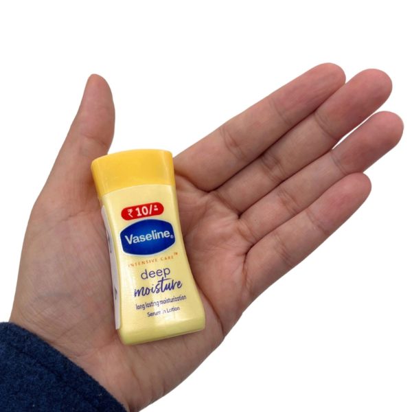 Vaseline 20ml Intensive Care Deep Moisture Long Lasting Lotion in PDQ